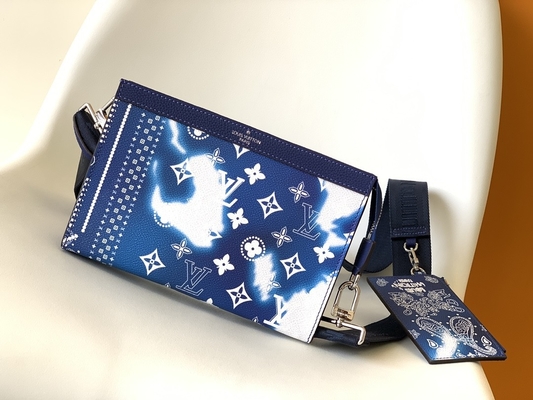 Double fermeture éclair de petit portefeuille de Gaston Louis Vuitton BT Pochette portable 