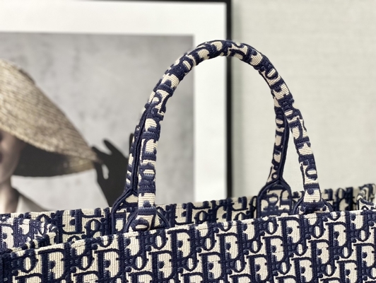 Sac d'épaule marqué bleu de Dior Oblique Embroidery Canvas Navy Christian Book Large