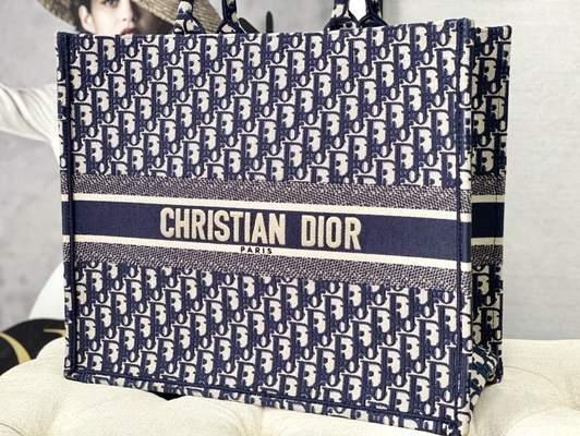 Sac d'épaule marqué bleu de Dior Oblique Embroidery Canvas Navy Christian Book Large