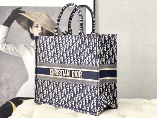 Sac d'épaule marqué bleu de Dior Oblique Embroidery Canvas Navy Christian Book Large