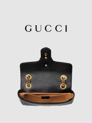 Sac d'épaule de GG Marmont Marmont Matelassé Mini Bag Flap