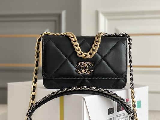 L'or Preloved d'agneau a stigmatisé le sac d'aileron de Chanel 19 de sac mini OEM