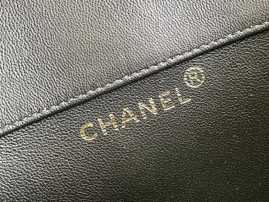 Chanel Leather Flap Designer Brand baladent Diamond Quilted For Women 1994-1996