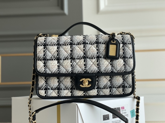Laine blanche de plaid de noir classique de 2WAY Chanel Medium Flap Bag Messenger