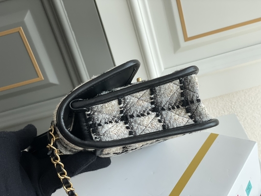 Laine blanche de plaid de noir classique de 2WAY Chanel Medium Flap Bag Messenger