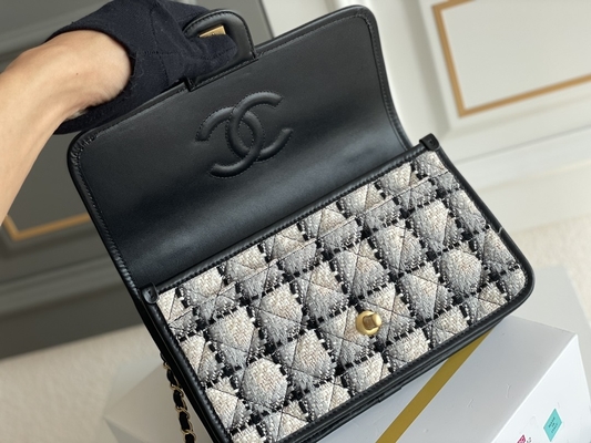 Laine blanche de plaid de noir classique de 2WAY Chanel Medium Flap Bag Messenger