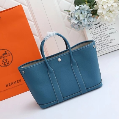 Le timbre Preloved de Bougainvillier a stigmatisé le sac Hermes Negonda Garden Party 30