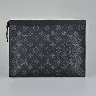 L'éclipse de monogramme a stigmatisé l'équilibre de Pochette Louis Vuitton Voyage Pouch Canvas du sac des hommes