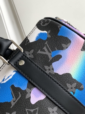 L'éclipse de monogramme de lever de soleil a stigmatisé la pièce de Bag BT Keepall Bandoulière 25 de messager avec une vue