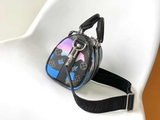 L'éclipse de monogramme de lever de soleil a stigmatisé la pièce de Bag BT Keepall Bandoulière 25 de messager avec une vue