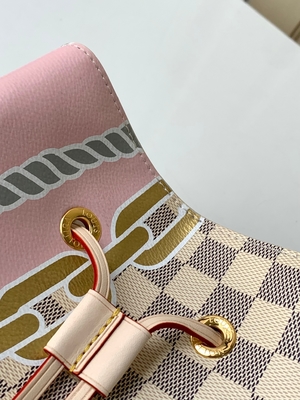 Le rose blanc Damier Azur Canvas BT a stigmatisé le sac de seau de Bag NéONoé millimètre de messager