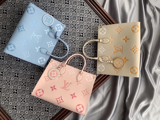 2WAY BT a stigmatisé le monogramme OnTheGo millimètre Louis Vuitton de sac d'épaule