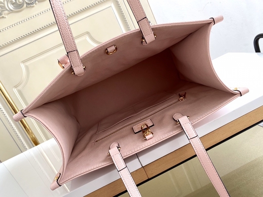2WAY BT a stigmatisé le monogramme OnTheGo millimètre Louis Vuitton de sac d'épaule