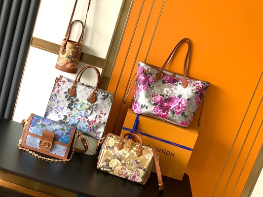 Sac pour les aisselles 2022 de clochard de boucle de Mini Sling Bag Branded Louis Vuitton