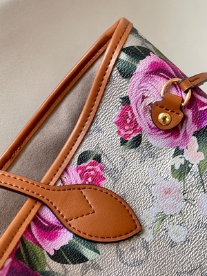 Argent floral Louis Vuitton Large Never Full M21352 de modèle