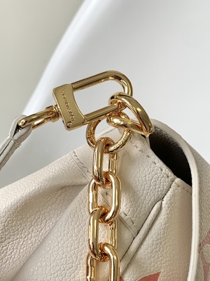 Cuir préféré de Mini Sling Bag Branded BT Rose Trianon Two Monogram Empreinte de crème