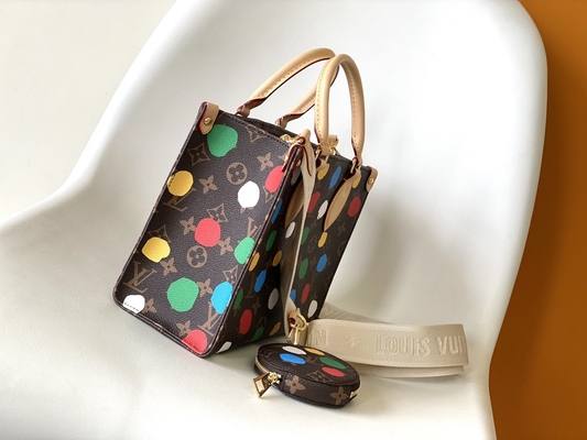 Monogramme de BT X Yayoi Preloved Branded Bag Kusama OnTheGoMM multicolore