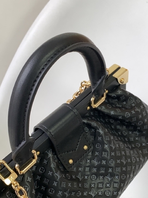 Sac d'embrayage personnalisé de monogramme de cuir de vachette Louis Vuitton M45571