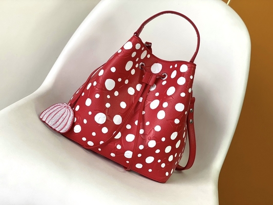 Dames NéOnoé noir blanc millimètre Louis Vuitton Yayoi Kusama Handbag