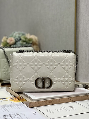 La BANQUE 030 de CHRISTIAN DIOR Mini Sling Bag Branded Handbag CARO M9241