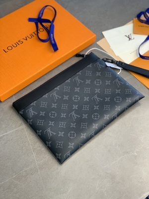 L'ombre de monogramme garnissent en cuir Mini Designer Purses Pochette pour aller Louis Vuitton