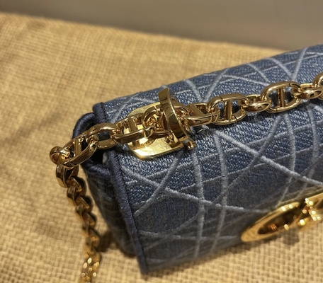 Denim brodé de Mini Designer Purses Dior Caro petit