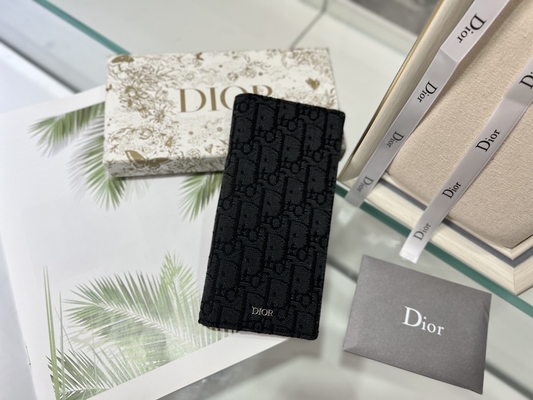 CD vertical de relief Christian Dior Mens Wallet Diamond Zippered