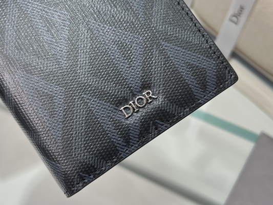 CD vertical de relief Christian Dior Mens Wallet Diamond Zippered