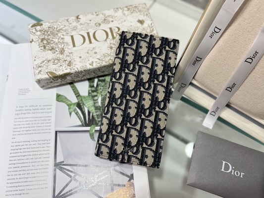 CD vertical de relief Christian Dior Mens Wallet Diamond Zippered