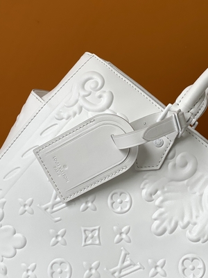 Le monogramme blanc Preloved a stigmatisé le sac Louis Vuitton Sac Plat Tote