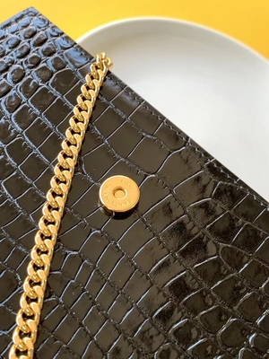 Chaîne Kate Small Tassel d'or de sac de noir de YVES SAINT LAURENT de cuir de vachette