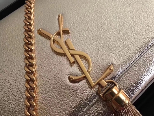 Sac de WOC de Saint Laurent YVES SAINT LAURENT de polyester de sangles réglables avec de l'argent de fermeture de tirette