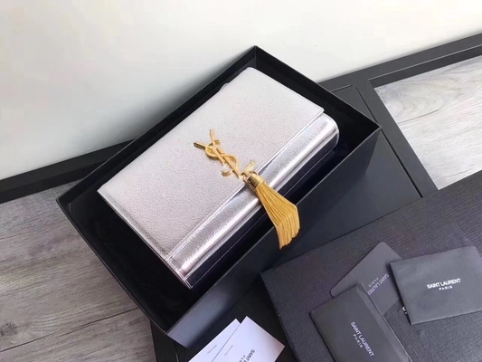 Sac de WOC de Saint Laurent YVES SAINT LAURENT de polyester de sangles réglables avec de l'argent de fermeture de tirette