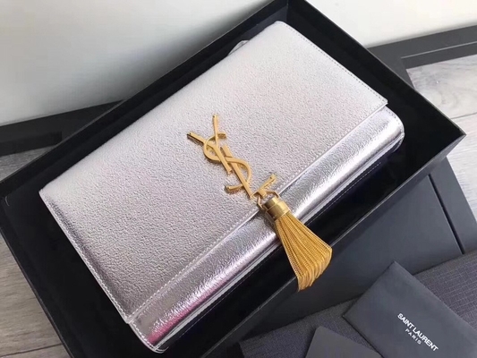 Sac de WOC de Saint Laurent YVES SAINT LAURENT de polyester de sangles réglables avec de l'argent de fermeture de tirette