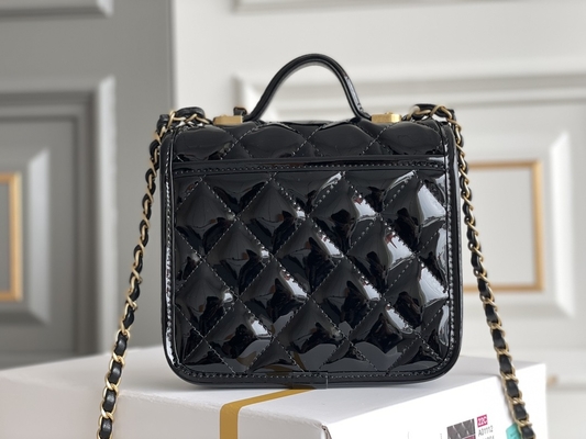 Chaîne d'or de Chanel 22 Mini Designer Purses Black Spell avec l'aileron de baisse