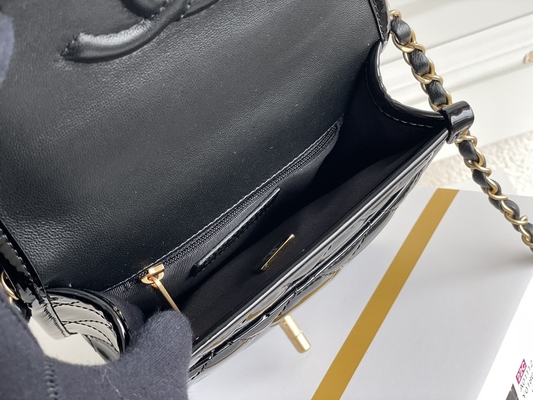 Chaîne d'or de Chanel 22 Mini Designer Purses Black Spell avec l'aileron de baisse