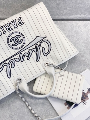rayure de noir de 30cm 23P Chanel Deauville Tote Bag White Ecru