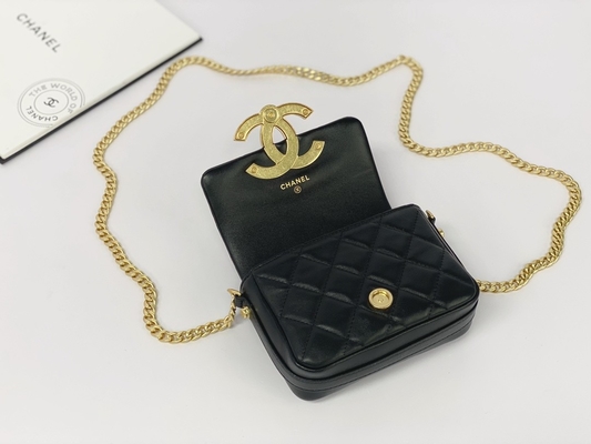 Messager marqué en cuir Bag Chanel Flap Phone Holder d'agneau noir