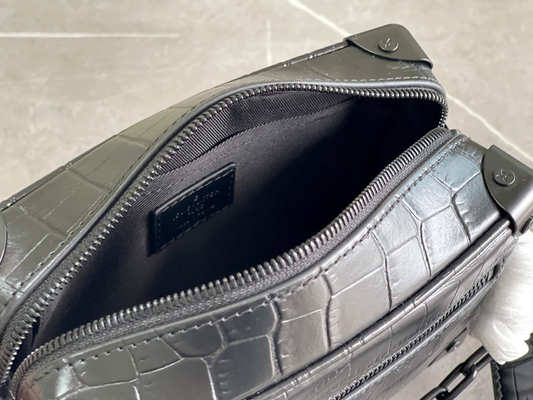 Tronc mou Mini Small Patent Leather de Crocodilien Matte Black Louis Vuitton BT