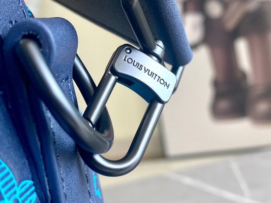 Sacs bleus de Keepall BANDOULIÈRE 50 Boston du sac des grands hommes marqués