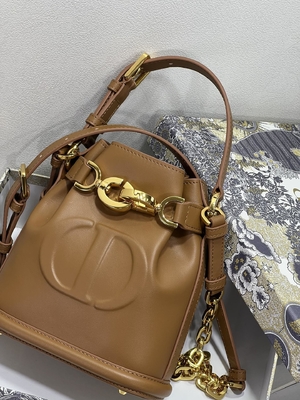 CD de relief Christian Dior Sport Bag Calfskin de C'est Dior Bag Gold Saddle