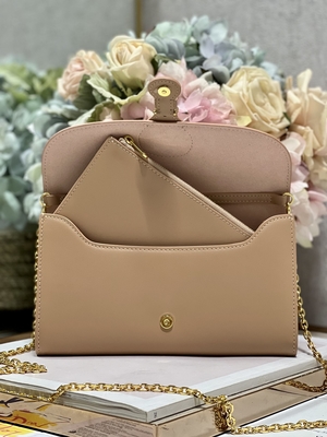 Le thé de lait colorent le sac d'épaule à chaînes de Mini Sling Bag Branded Gucci Soho