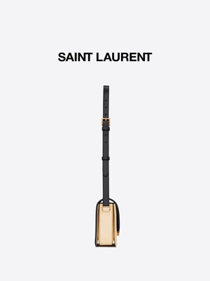 Dames marquées croix de YVES SAINT LAURENT St Laurent de sac à main - corps pour des achats d'affaires