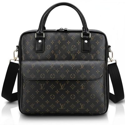 Sacs à couches pour bébés design avec monogramme en relief et effet d'ombre : la combinaison parfaite du style et de la fonctionnalité